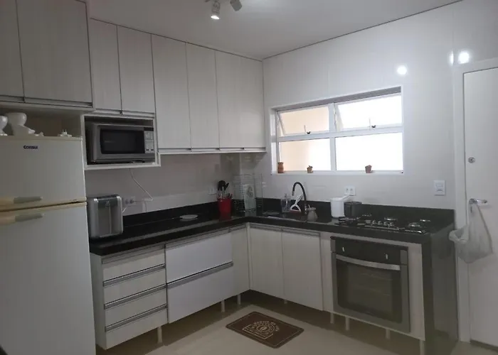 Apto Guarujá Pitangueiras